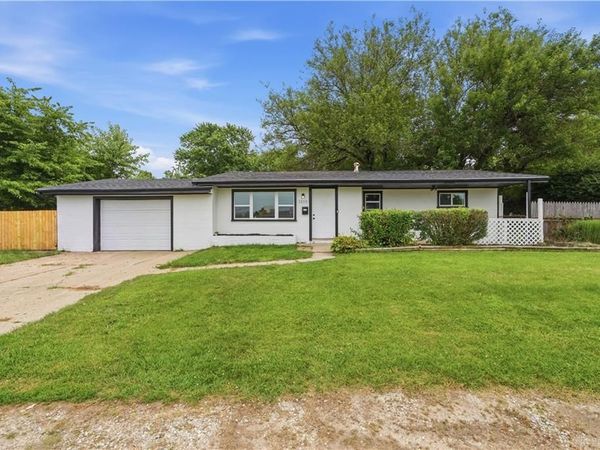 1240 Wiley Street, Fairborn, OH 45324