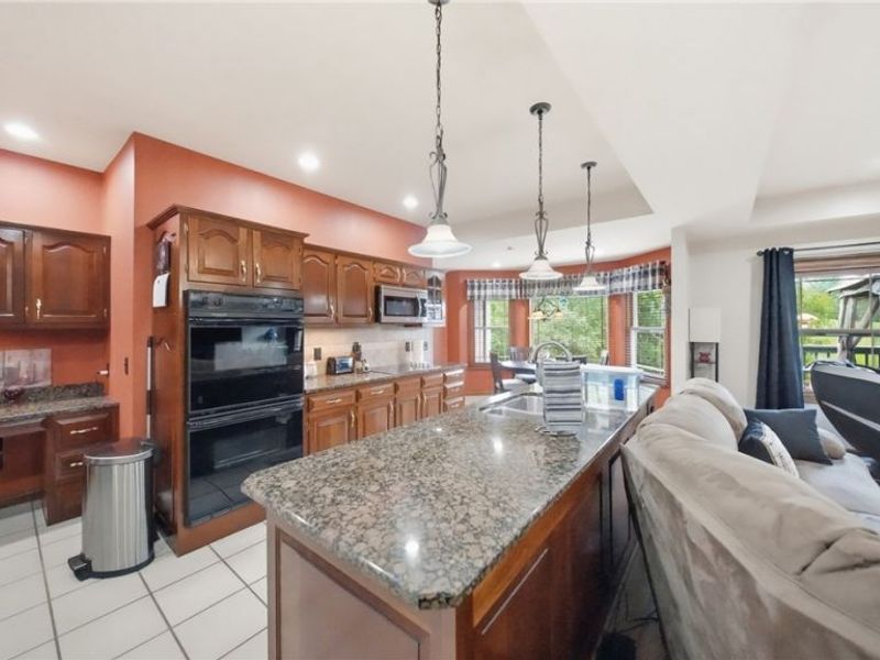 198 Saint Andrews Boulevard, Belpre, OH 45714 Photo 9