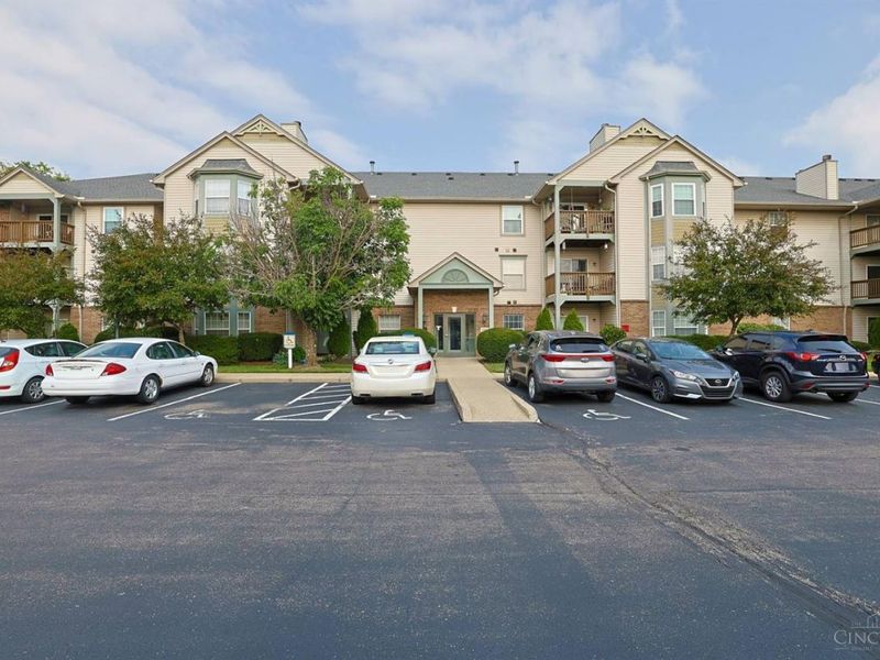 4911 N Arbor Woods Court, Unit 108, Green Township, OH 45248 Photo 1