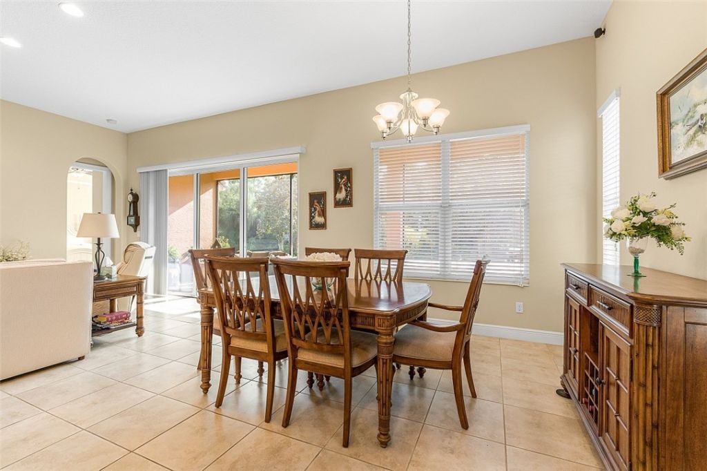 391 11th Square Sw, Vero Beach, FL 32962 Photo