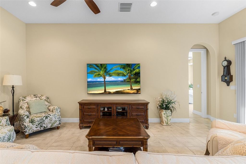 391 11th Square Sw, Vero Beach, FL 32962 Photo