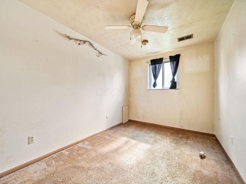839 Bradwell Drive , Columbus, OH 43207 Photo 24