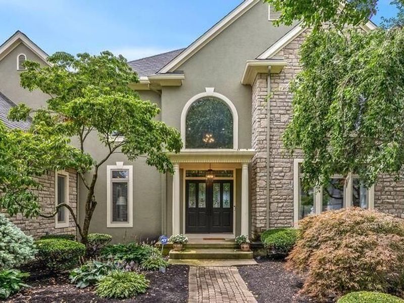 7247 Poppy Hills Court, Blacklick, OH 43004 Photo 2