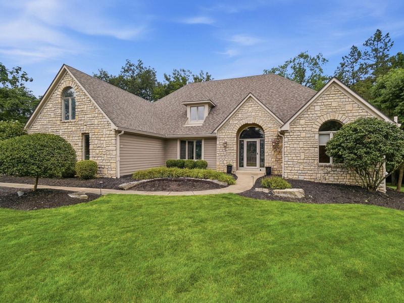 660 Broadsworth Court , Powell, OH 43065 Photo 6