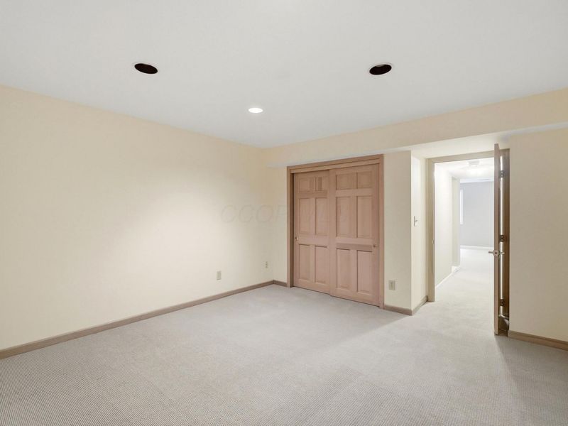 660 Broadsworth Court , Powell, OH 43065 Photo 64