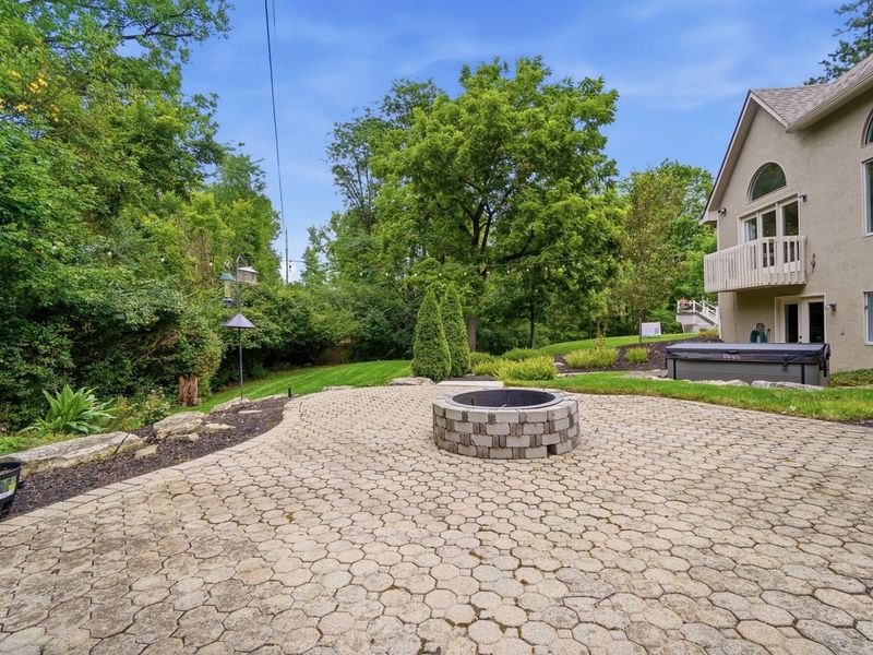 660 Broadsworth Court , Powell, OH 43065 Photo 76