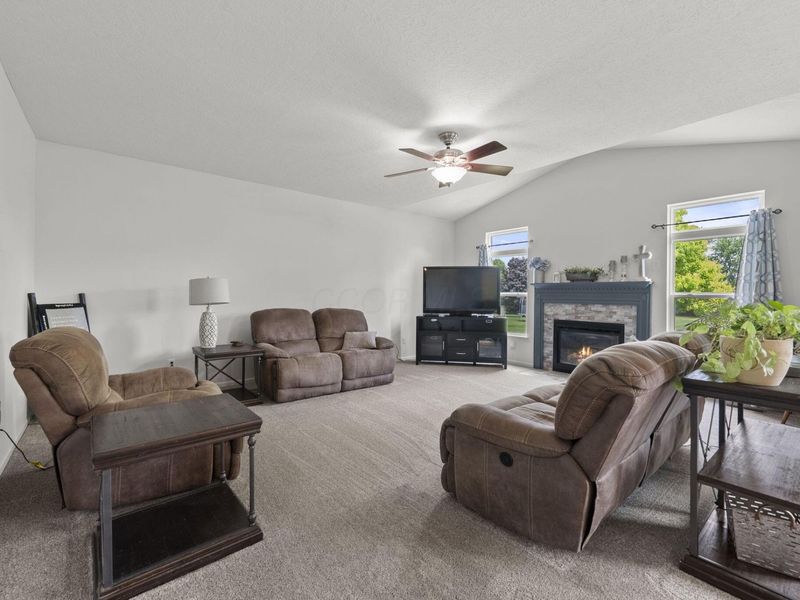 4766 Heath Trails Road , Hilliard, OH 43026 Photo 9