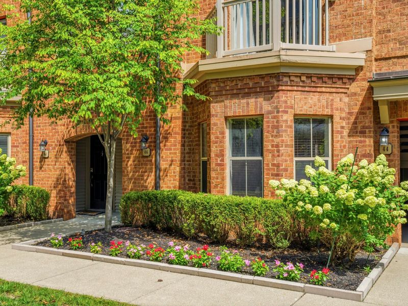 46 Victorian Gate Way, Columbus, OH 43215 Photo 1