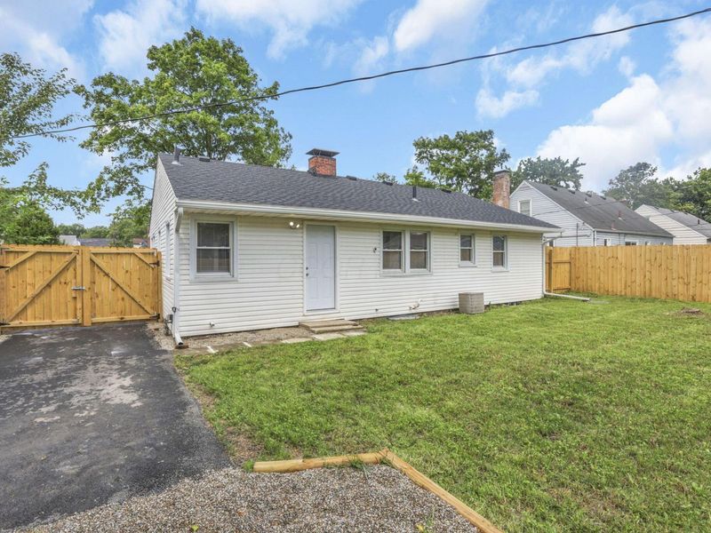 64 Lowell Road, Columbus, OH 43209 Photo 17