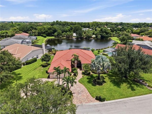 8861 Creek Run DR , BONITA SPRINGS, FL 34135
