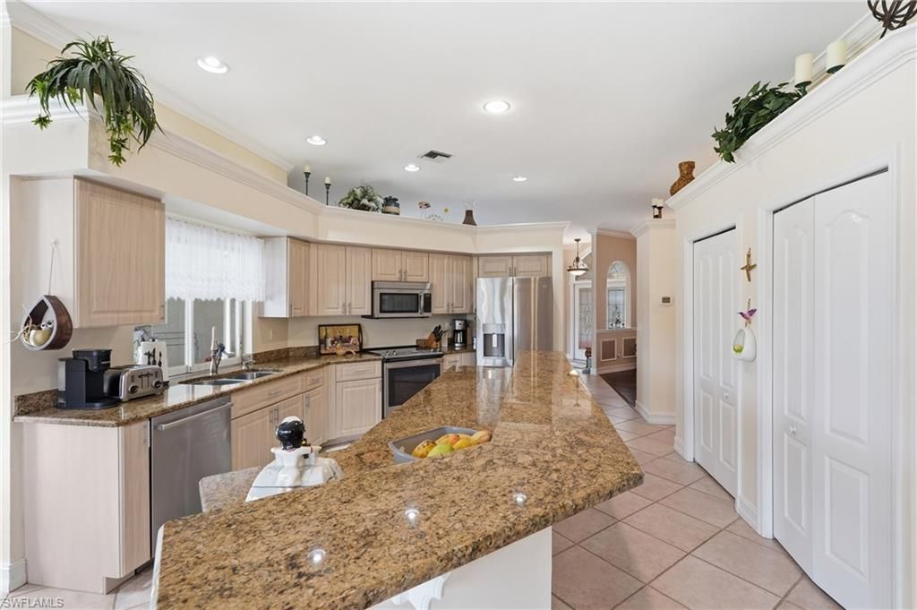 8861 Creek Run Dr , Bonita Springs, FL 34135 Photo