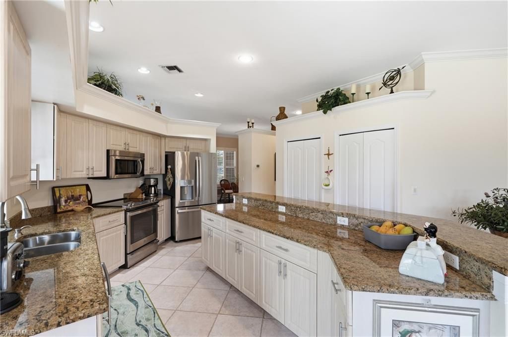 8861 Creek Run Dr , Bonita Springs, FL 34135 Photo