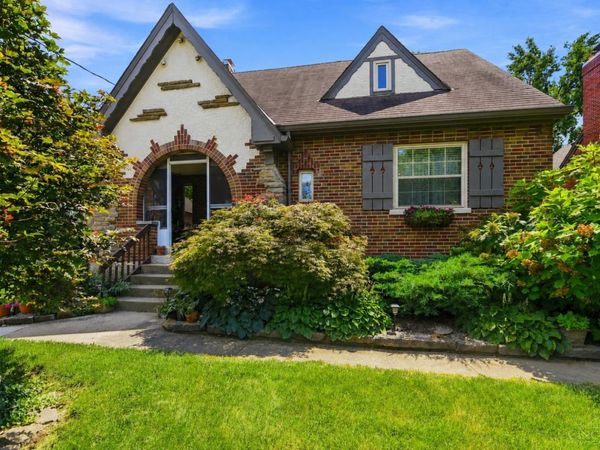1627 Harbeson, Cincinnati, OH 45224
