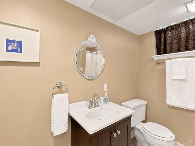 1627 Harbeson, Cincinnati, OH 45224 Photo 52