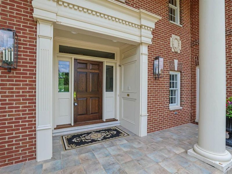 6655 Alberly Lane, Cincinnati, OH 45243 Photo 4