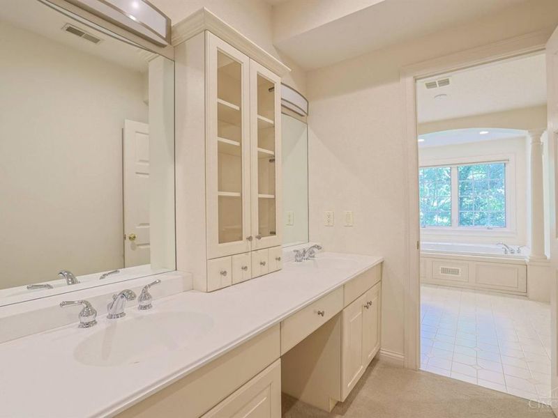 6655 Alberly Lane, Cincinnati, OH 45243 Photo 57