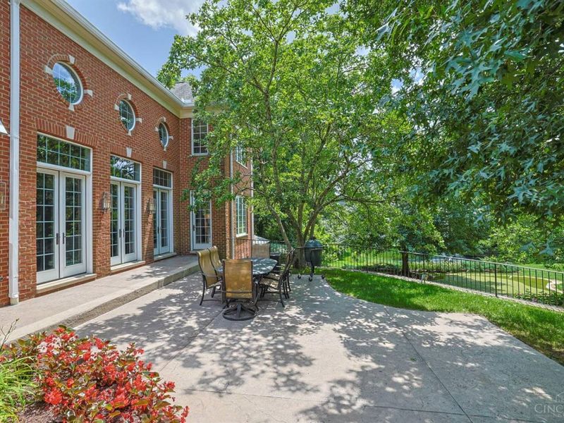 6655 Alberly Lane, Cincinnati, OH 45243 Photo 68
