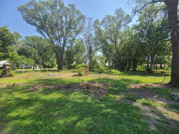 LOT ON N MARKET, Grandview, IA 52752