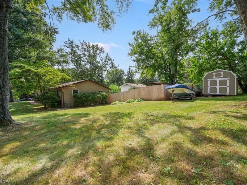 5760 Canterbury Road, New Franklin, OH 44319 Photo 24