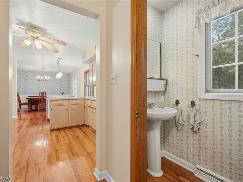 2393 Woodpark Road, Fairlawn, OH 44333 Photo 10