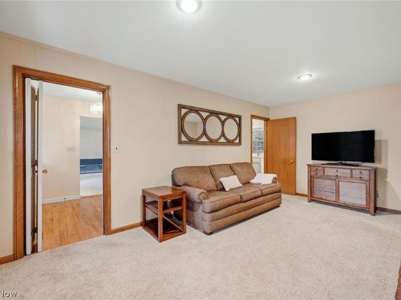 2393 Woodpark Road, Fairlawn, OH 44333 Photo 12