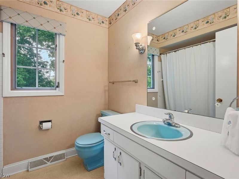 2393 Woodpark Road, Fairlawn, OH 44333 Photo 21
