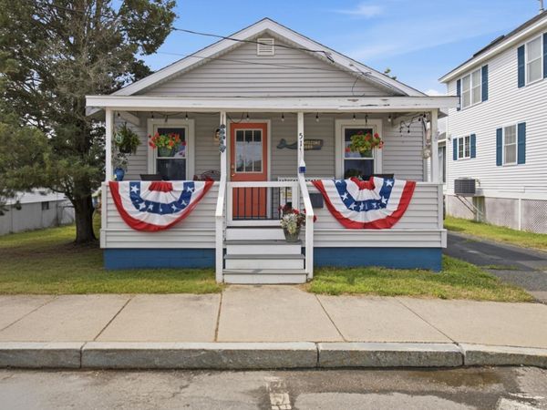 51 Highland Avenue, Hampton, NH 03842