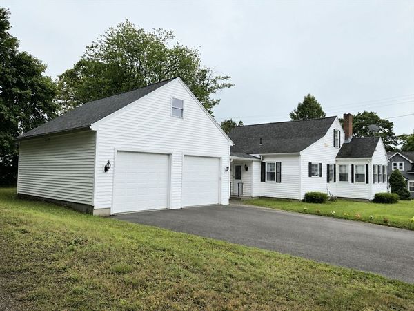 110 Barthel Ave, Gardner, MA 01440