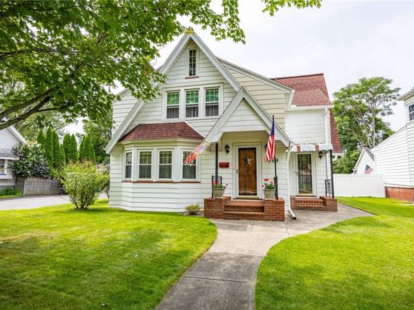 4069 Lake Avenue , Rochester, NY 14612