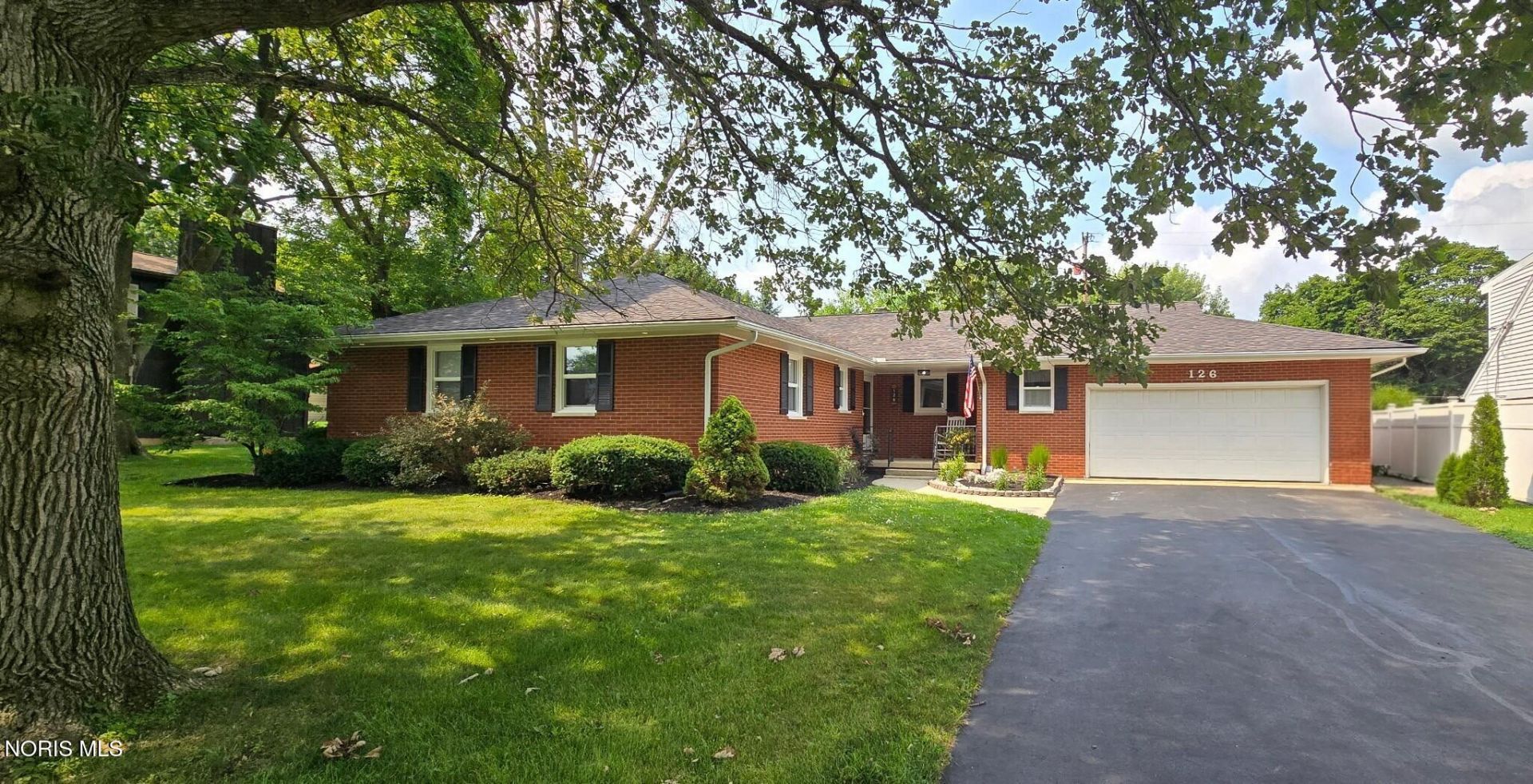 126 Oakland Avenue , Findlay, OH 45840 Main Photo