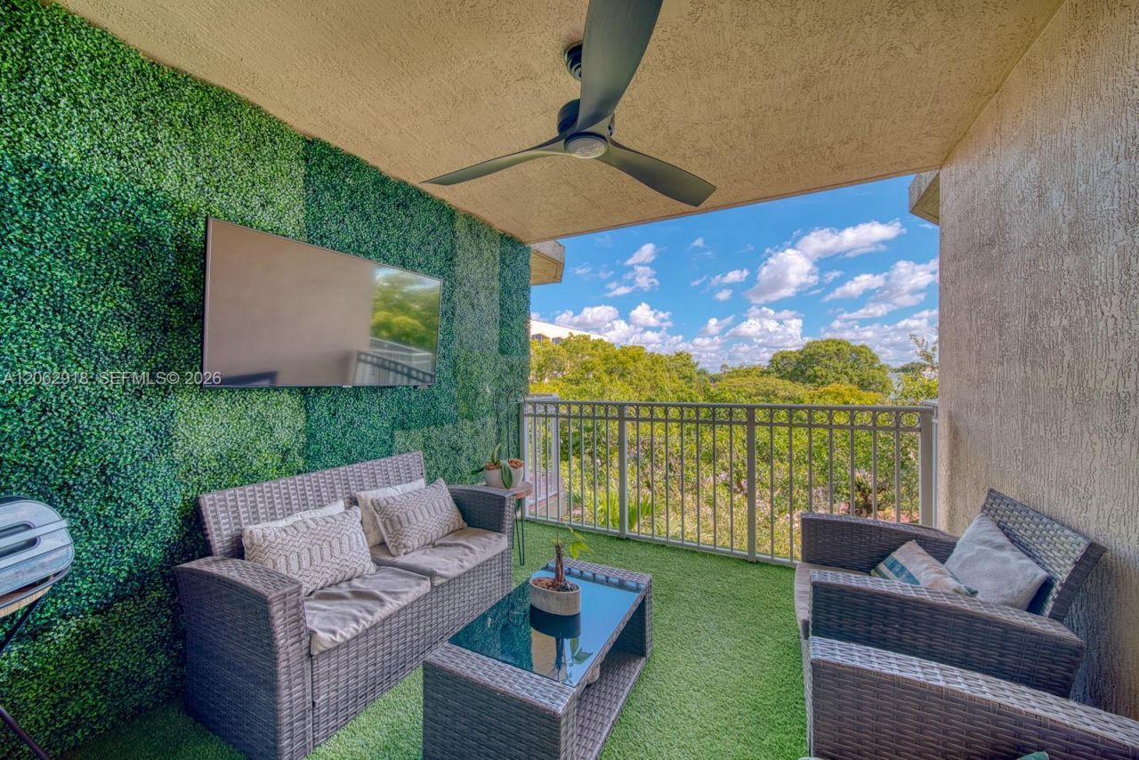 1650 Coral Way , Unit 510, Miami, FL 33145 Photo