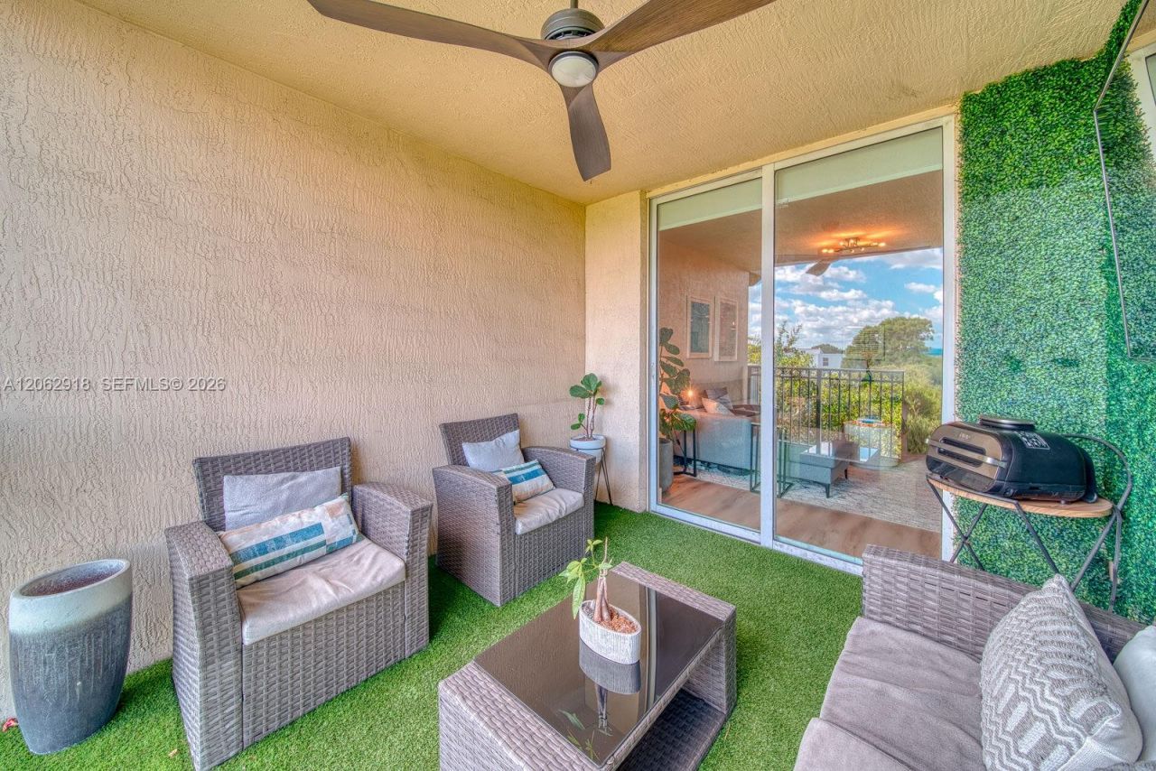1650 Coral Way , Unit 510, Miami, FL 33145 Photo