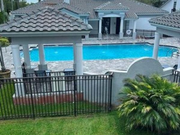 725 SW 148th Ave , Unit 503, Sunrise, FL 33325