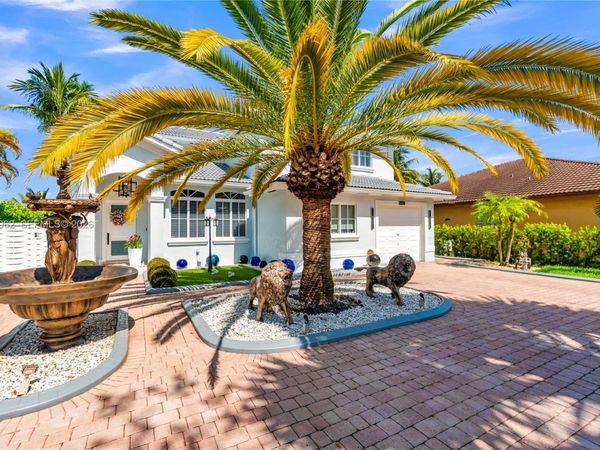 2776 SW 143rd Pl , Miami, FL 33175