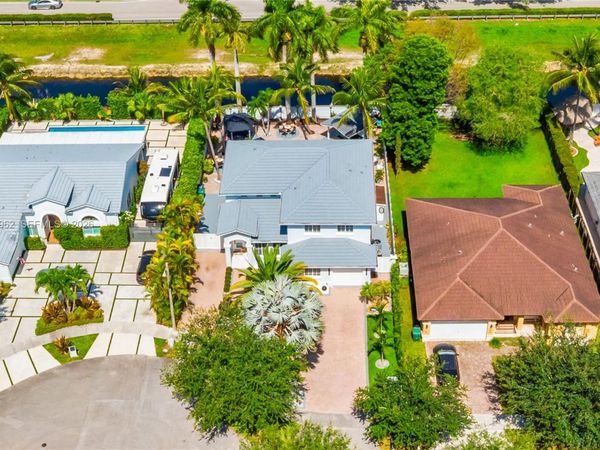 2776 SW 143rd Pl, Miami, FL 33175