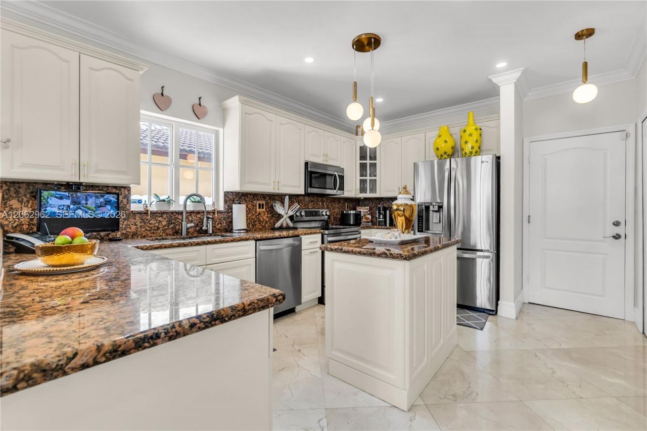 2776 SW 143rd Pl , Miami, FL 33175 Photo