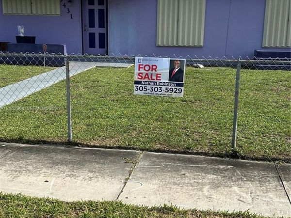 3431 NW 194th Ter , Miami Gardens, FL 33056