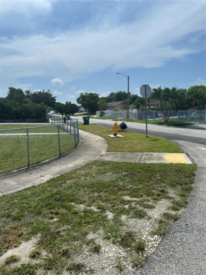 3431 NW 194th Ter, Miami Gardens, FL 33056 Photo