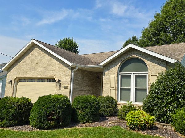 2530 S Pine Street , Centralia, IL 62801