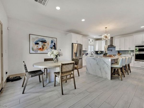 2766 Grande Valley Drive , Las Vegas, NV 89135