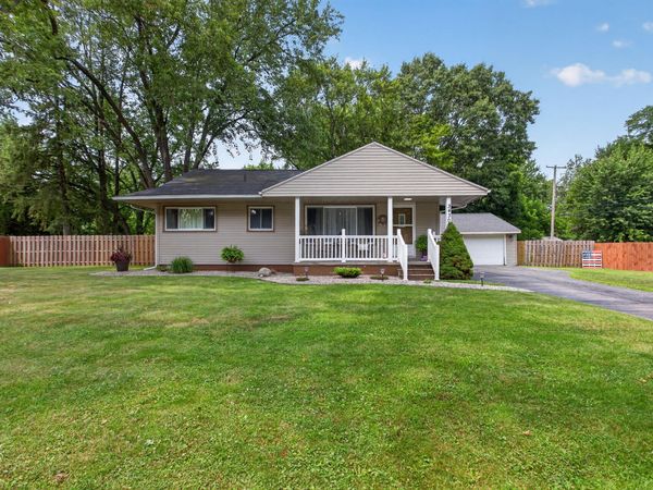 3430 Acacia Drive, Jackson, MI 49203
