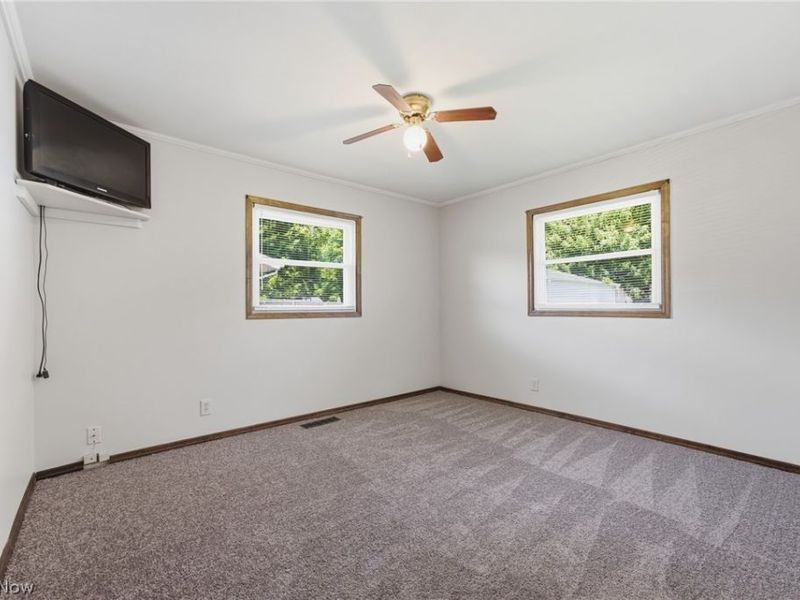 407 Dorwood Drive, Alliance, OH 44601 Photo 16