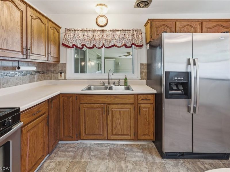 407 Dorwood Drive, Alliance, OH 44601 Photo 25