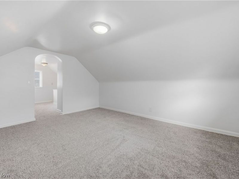 2643 Fletcher Avenue NE, Canton, OH 44705 Photo 18