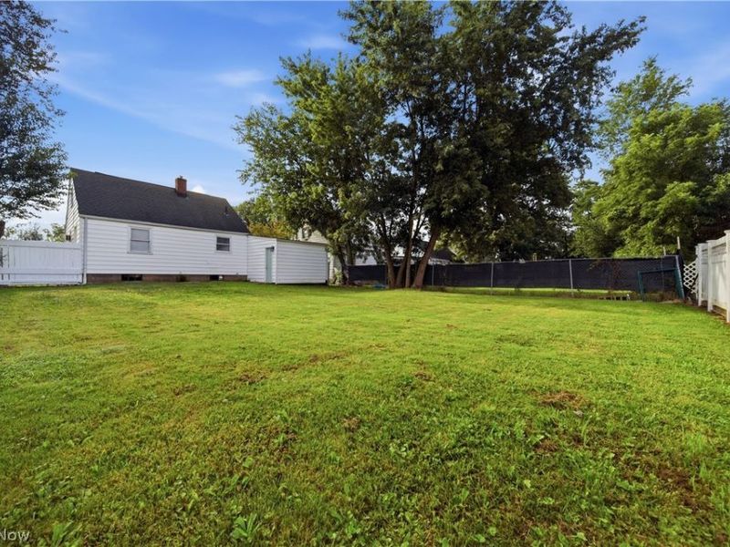 2643 Fletcher Avenue NE, Canton, OH 44705 Photo 28