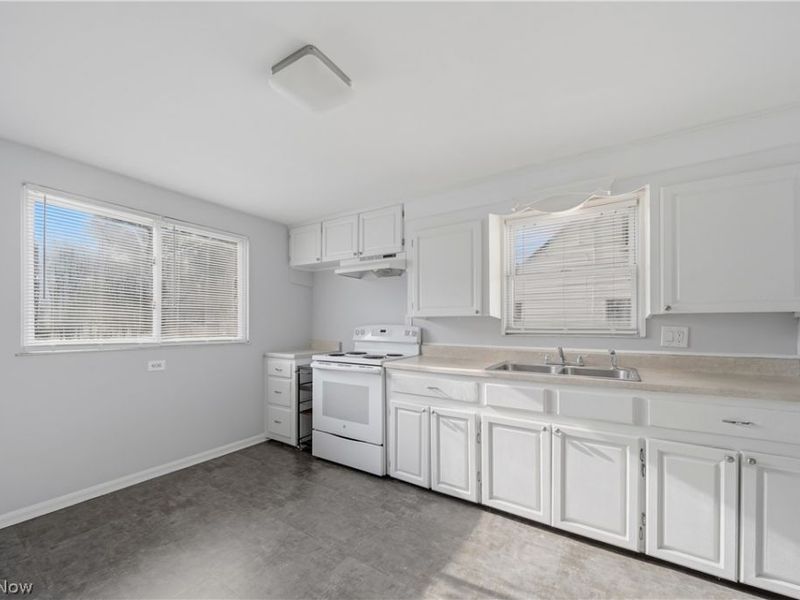 2643 Fletcher Avenue NE, Canton, OH 44705 Photo 8