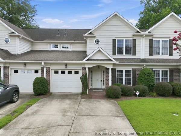 326 Coverly Square, Fayetteville, NC 28303