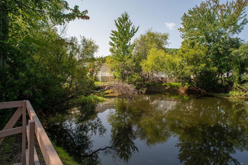 353 Misty Breeze Ln. Photo 5