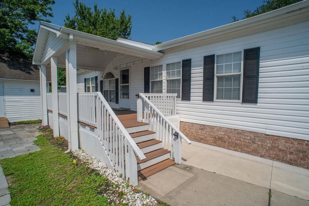 353 Misty Breeze Ln. Photo 8