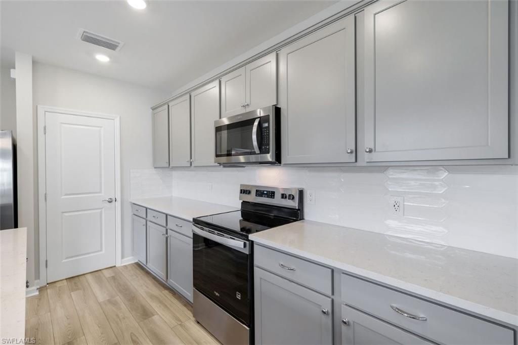 27907 Radiant Ct , Bonita Springs, FL 34135 Photo